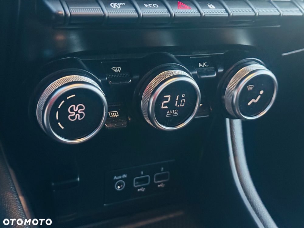 Renault Captur TCe 100 EXPERIENCE - 15