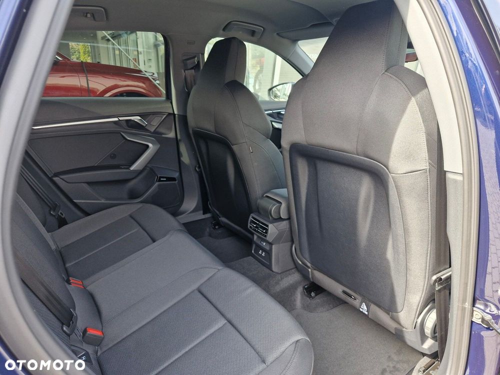 Audi A3 Sportback - 15