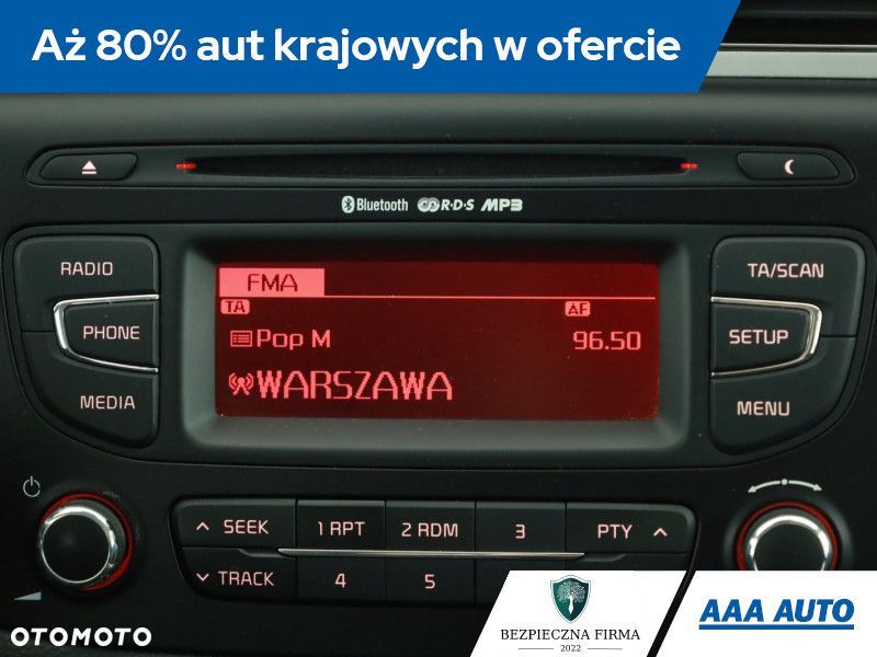 Kia Ceed - 11
