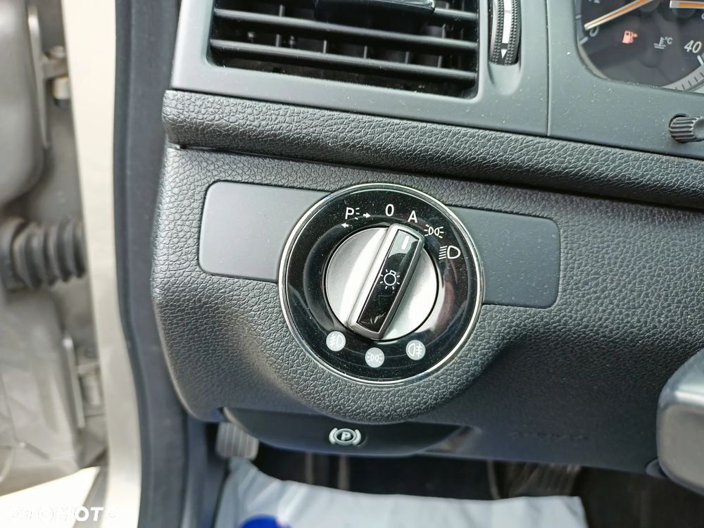 Mercedes-Benz Klasa C ver-200-kompressor-avantgarde - 27