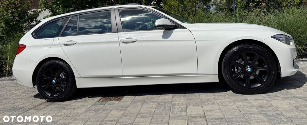 BMW Seria 3 320d Sport Line - 7