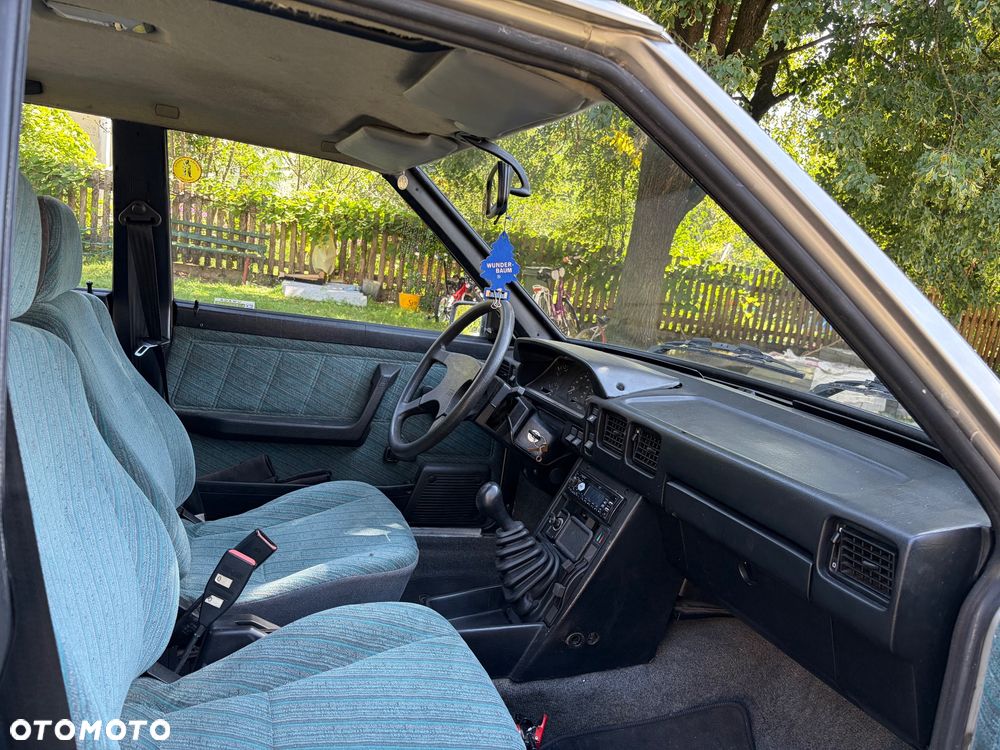 Polonez Caro - 12