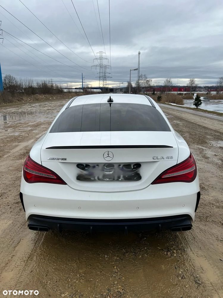 Mercedes-Benz CLA - 6