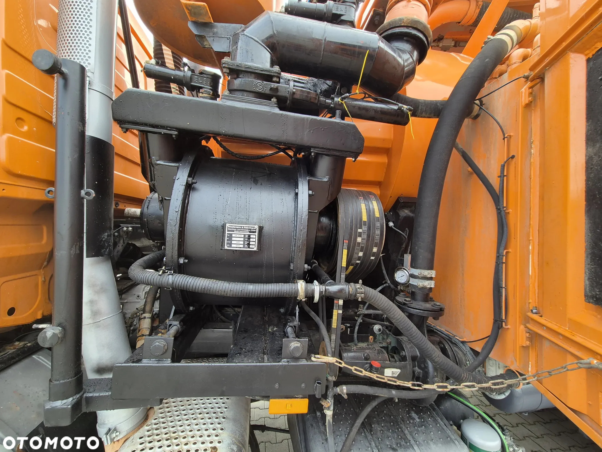 Mercedes-Benz ACTROS 3344 A 6X6  / 6X6 / WIEDEMANN KW 3000 / WÓZ ASENIZACYJNY / UNIKATOWA ZABUDOWA / SERWISOWANY /  PIERWSZY WŁAŚCICIEL / 8000L - 6000L / - 32
