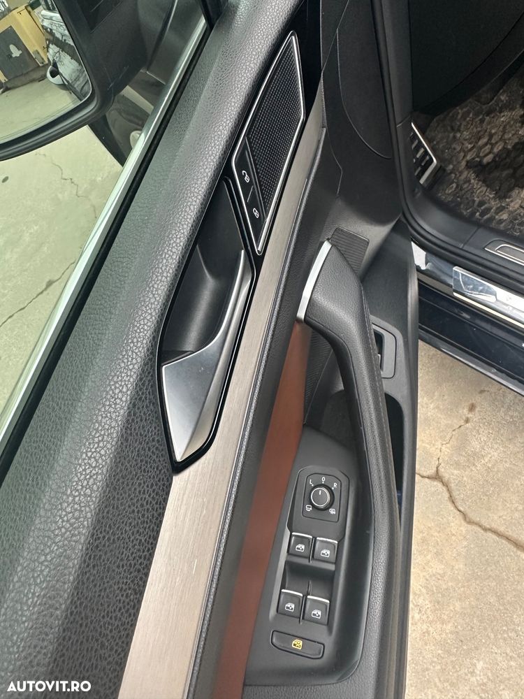Volkswagen Passat 2.0 TDI DSG Highline - 21