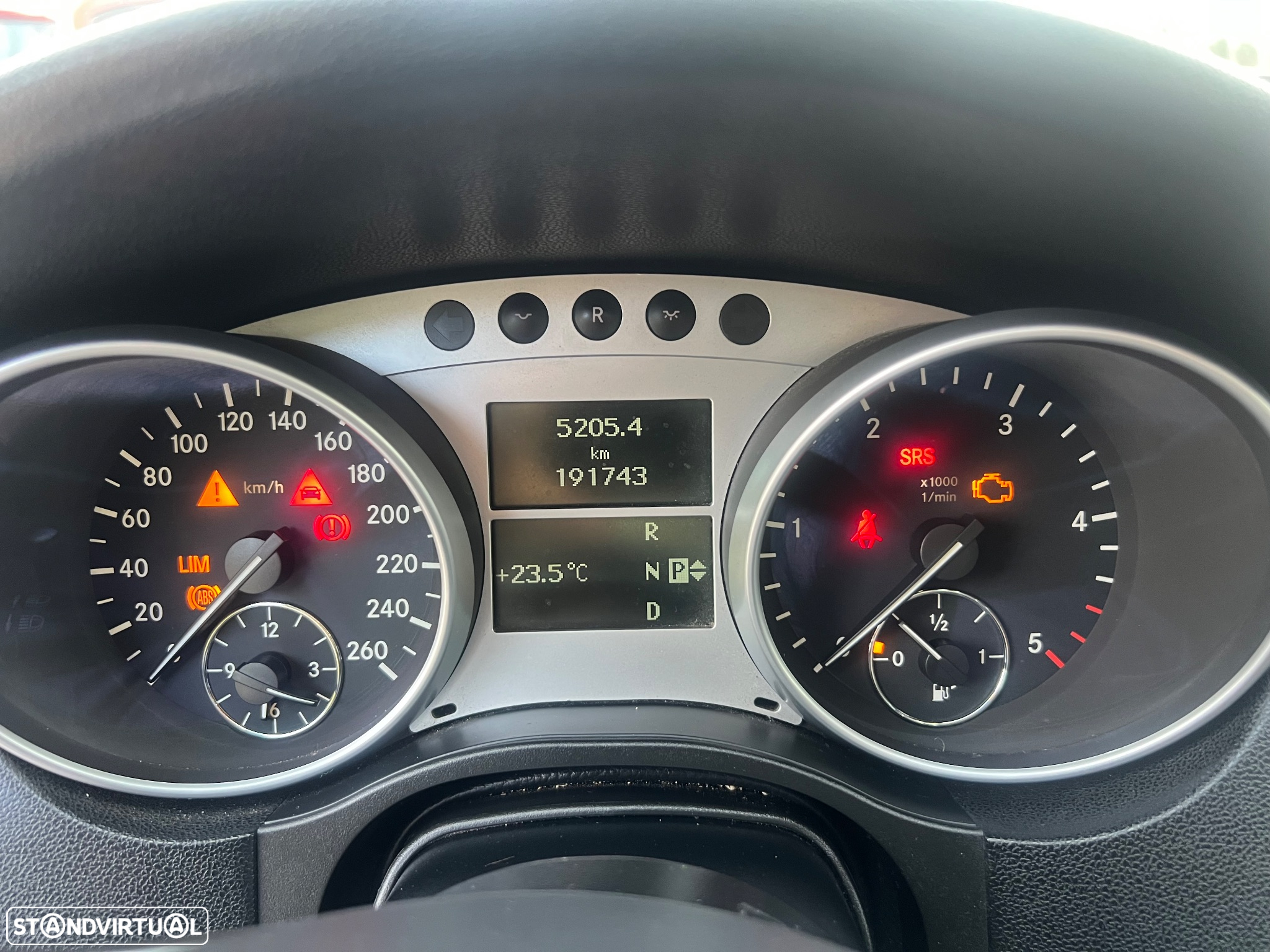 Mercedes-Benz ML 320 CDi - 9