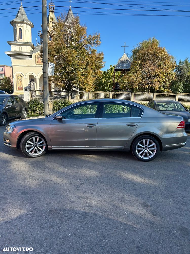 Volkswagen Passat 2.0 TDI BlueMotion Tehnology 4Motion Comfortline - 3