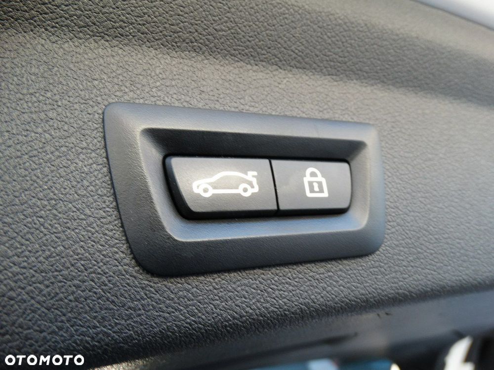 BMW Seria 1 M135i xDrive - 10