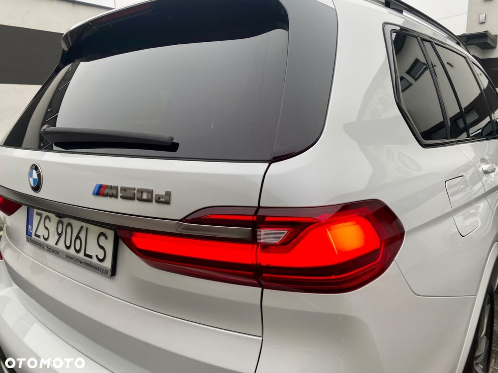 BMW X7 - 16