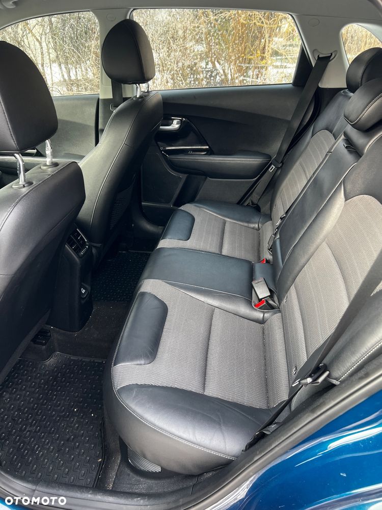 Kia Niro 1.6 GDI Hybrid L - 21