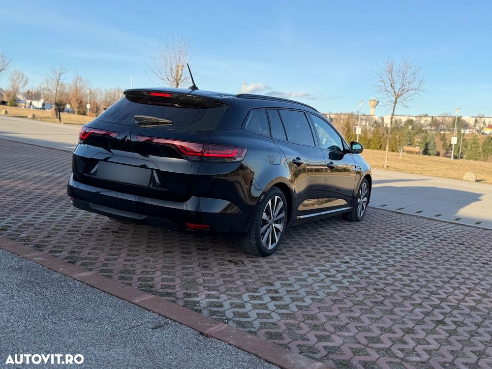 Renault Megane BLUE dCi EDC Intens - 10