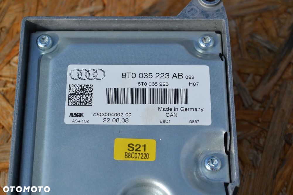 AUDI A4 B8 A5 WZMACNIACZ GŁOŚNIKÓW AUDIO 8T0035223AB - 2