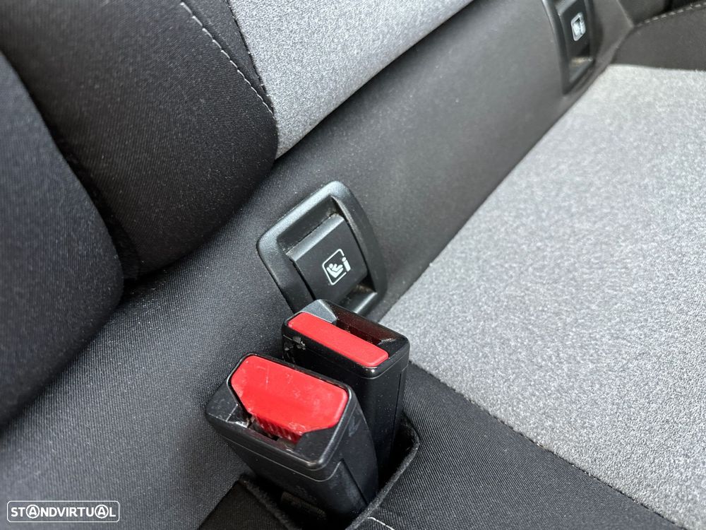 Renault Clio - 7