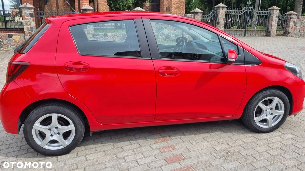 Toyota Yaris 1.0 Active EU6 - 4
