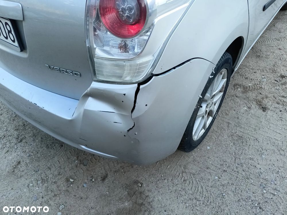 Toyota Verso 2009 photo 4