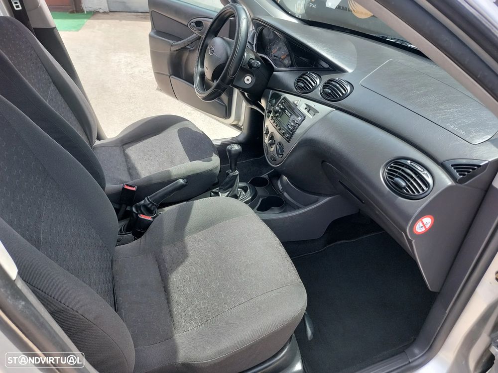 Ford Focus SW 1.4 X-Trend - 11