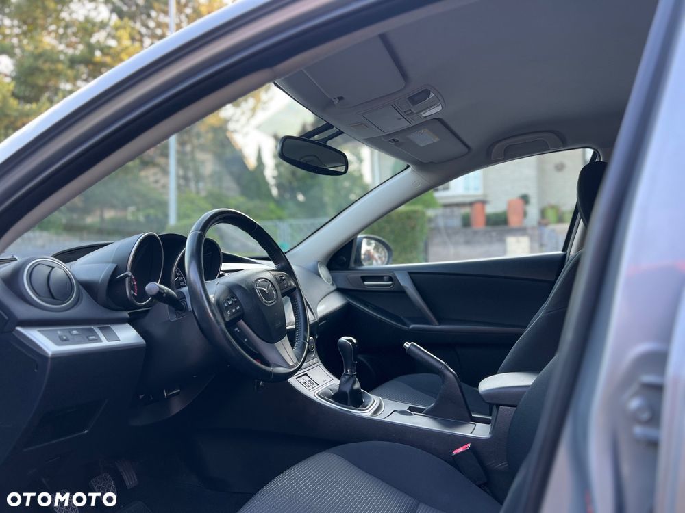 Mazda 3 1.6 Sport Comfort - 35