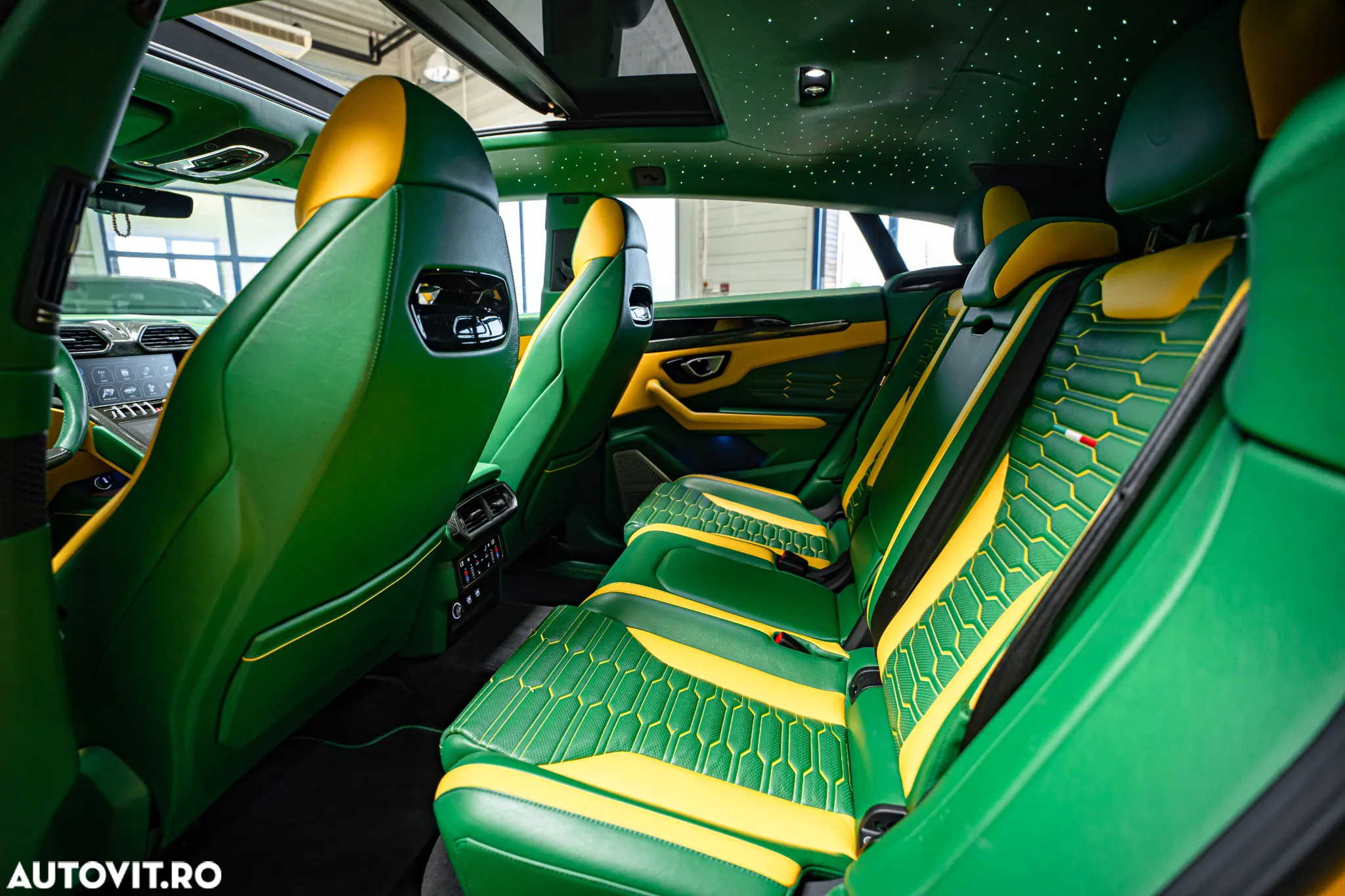 Lamborghini URUS - 21