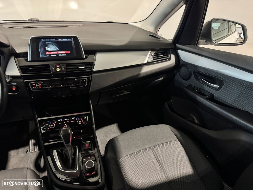 BMW 225 - 16