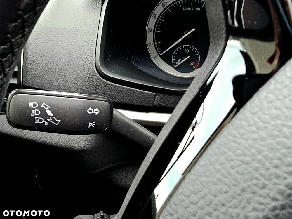 Skoda Karoq 1.6 TDI 4x2 Ambition DSG - 31