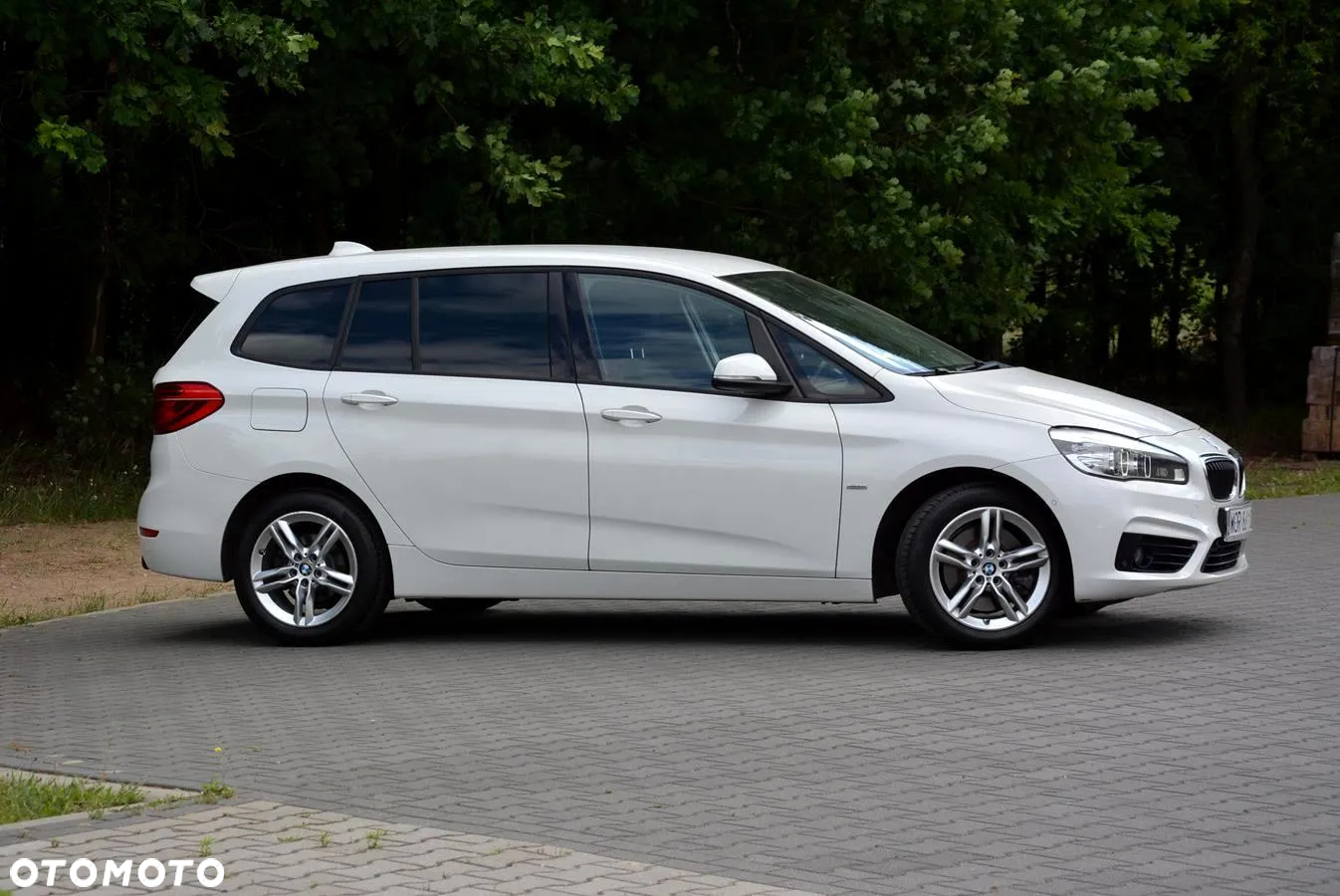 BMW Seria 2 220d Gran Tourer Sport Line - 33