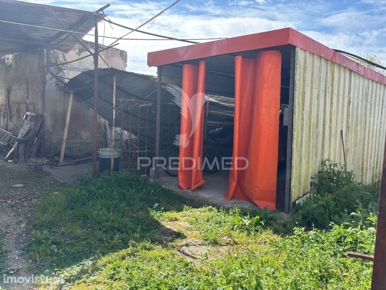 Terreno Misto com possibilidade de construção - Grande imagem: 3/6