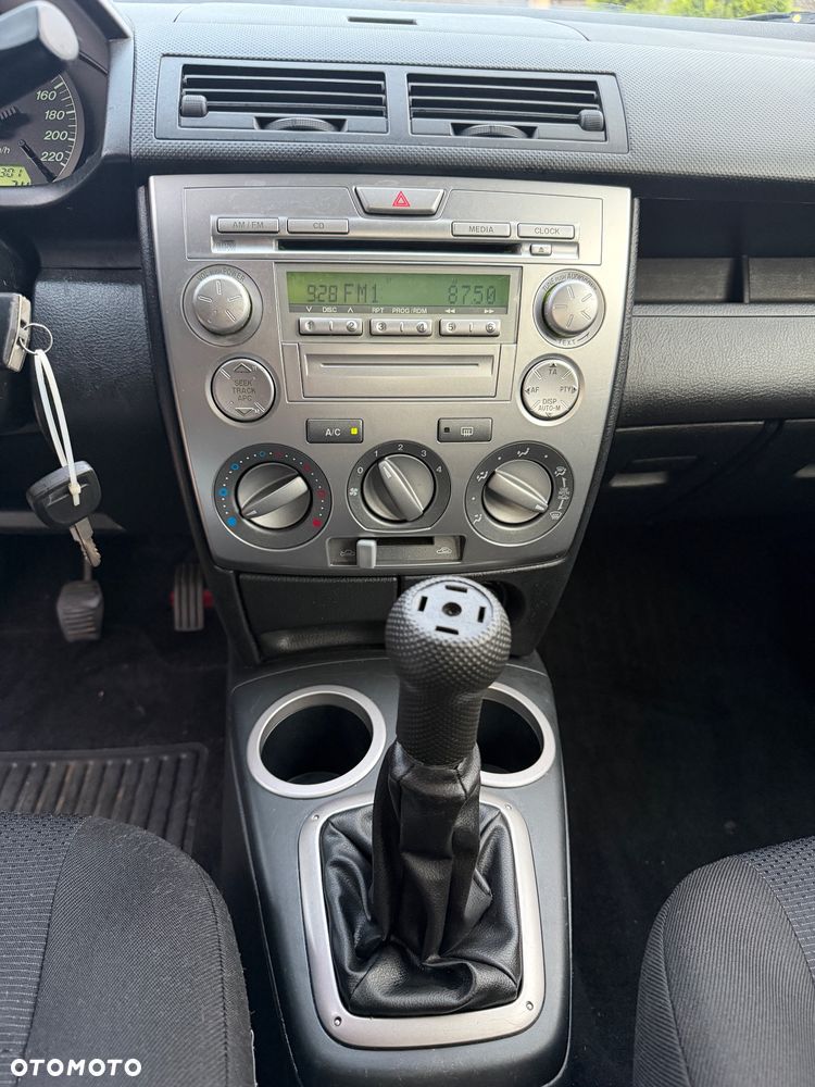 Mazda 2 1.4l Active - 14