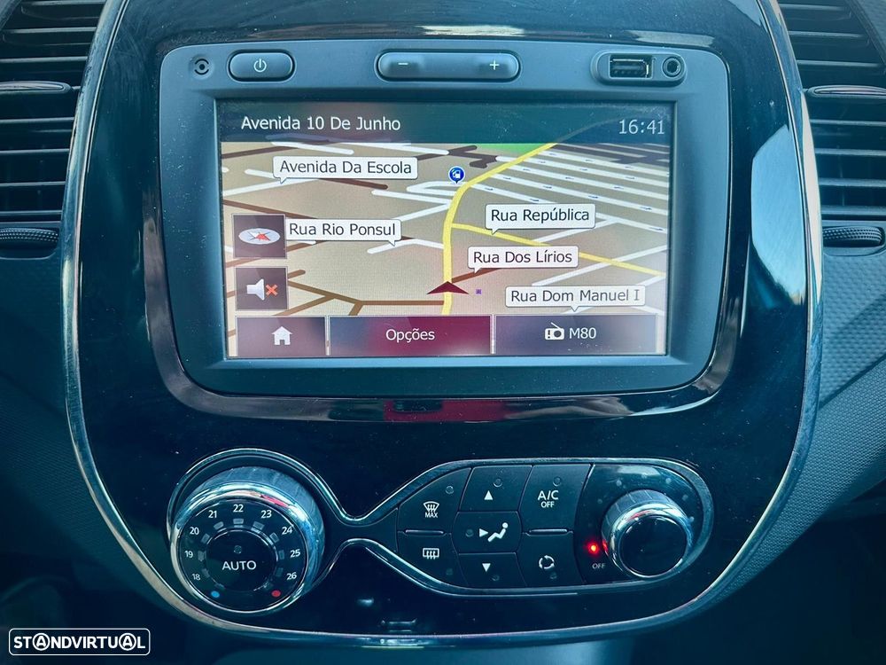 Renault Captur 1.5 dCi Exclusive EDC - 14