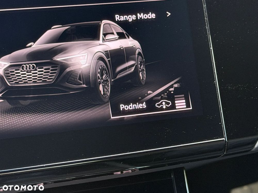 Audi Q8 Sportback e-tron 55 quattro S line - 20