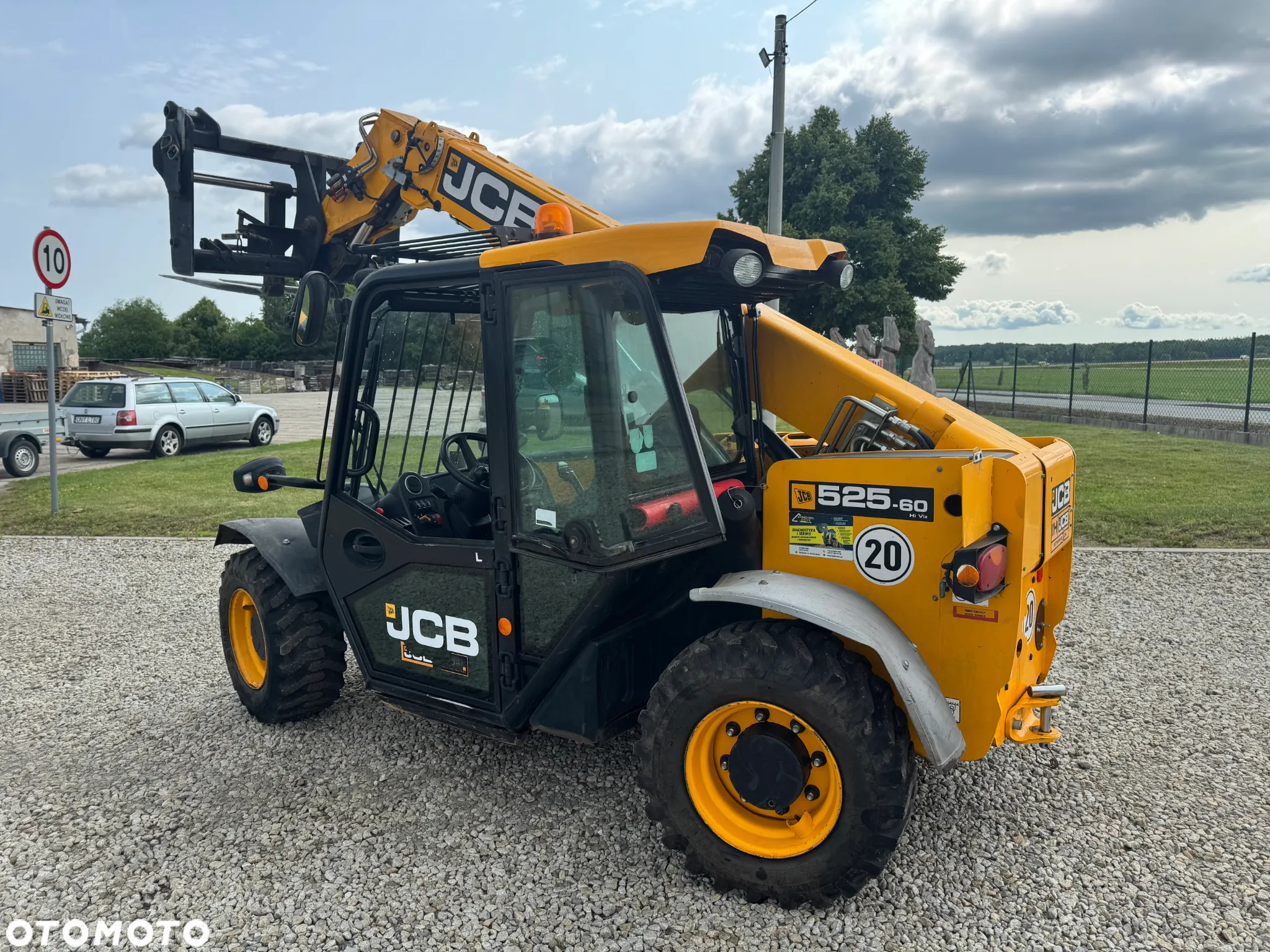 JCB 525-60T4 - 3