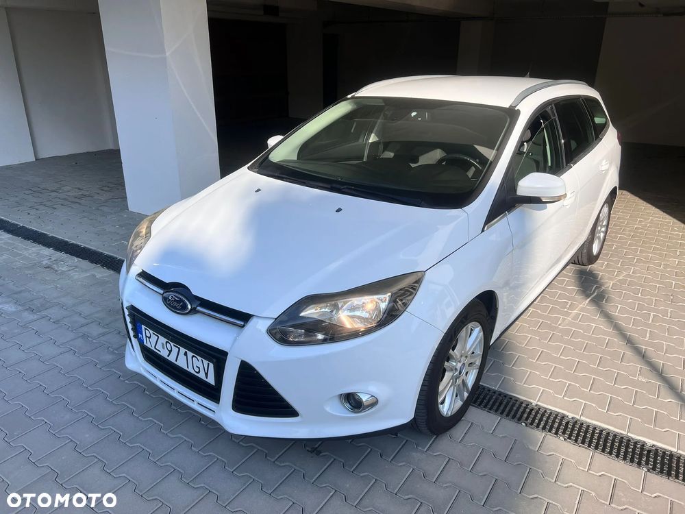 Ford Focus 1.6 SYNC Edition - 26