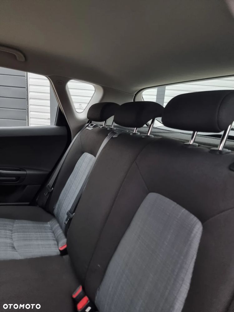 Kia Ceed 1.4 Comfort + - 9