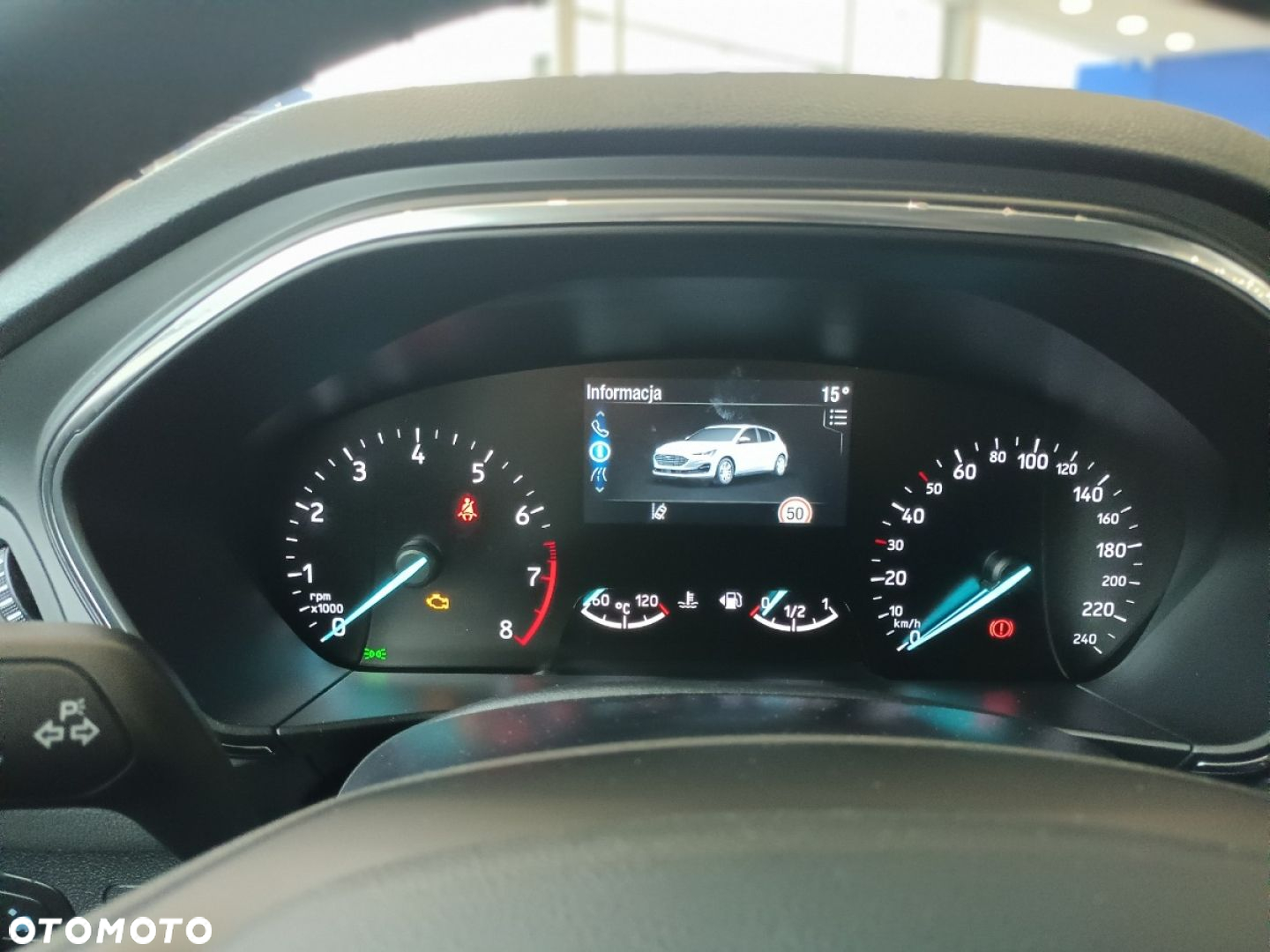 Ford Focus - 13
