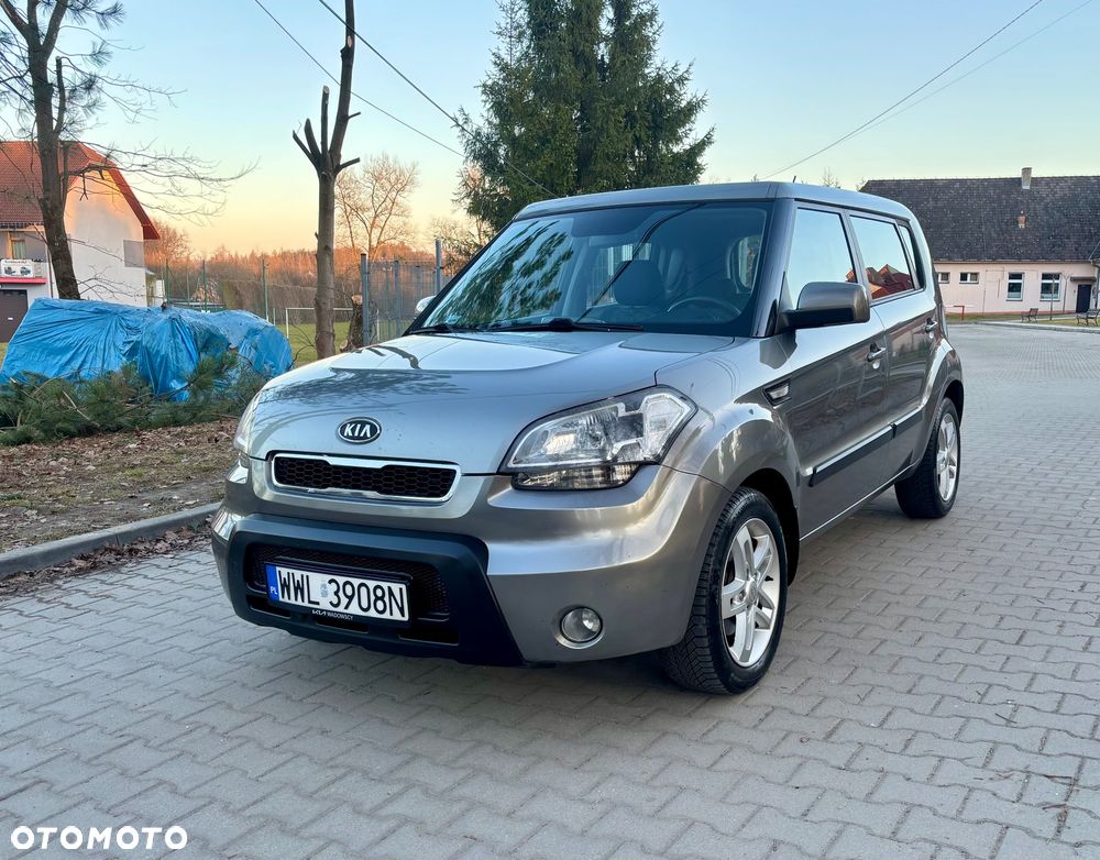 Kia Soul 1.6 CRDI L - 2