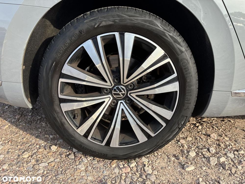 Volkswagen Arteon - 19