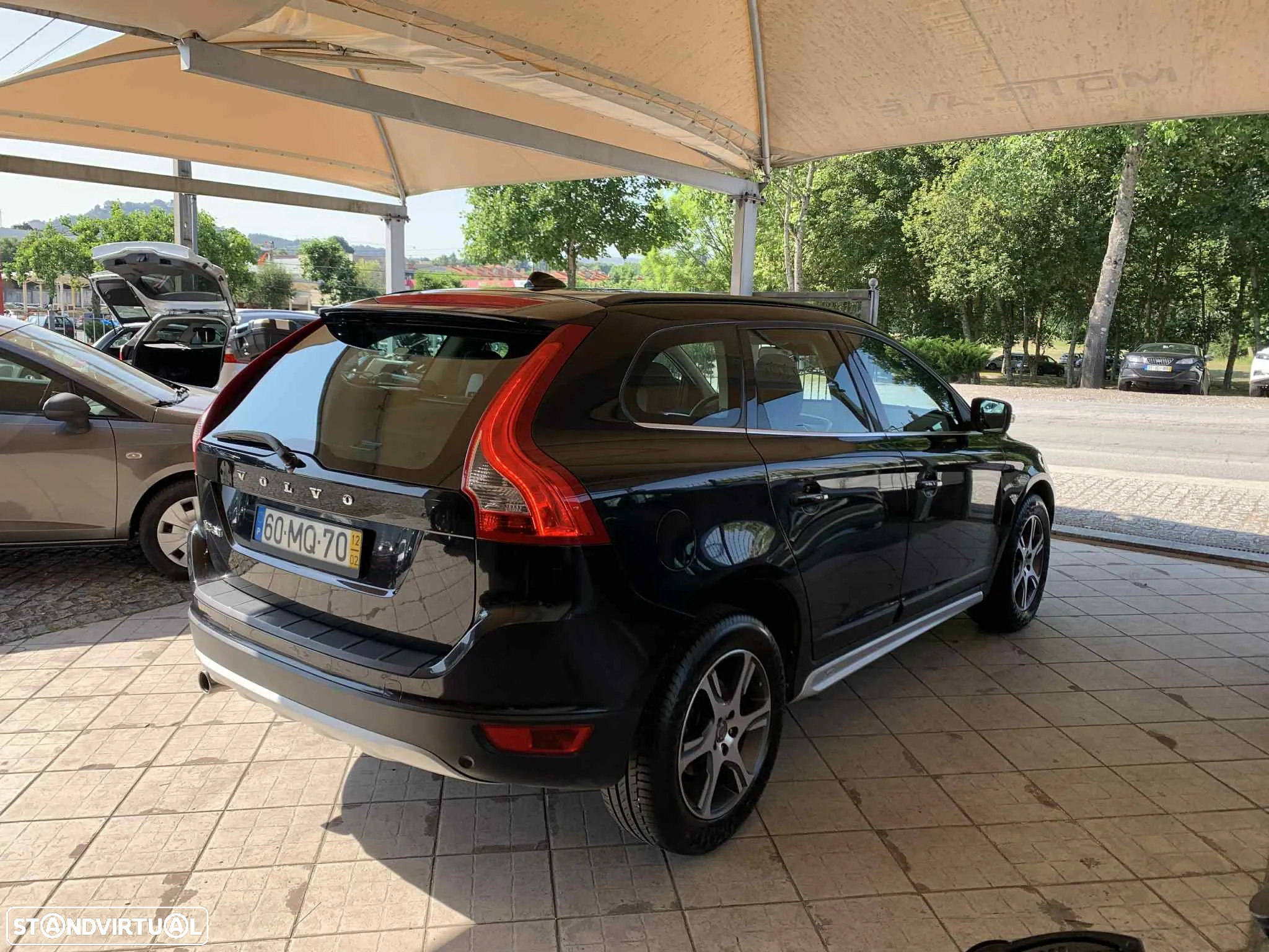 Volvo XC 60 2.0 D3 Drive Momentum Start/Stop - 5