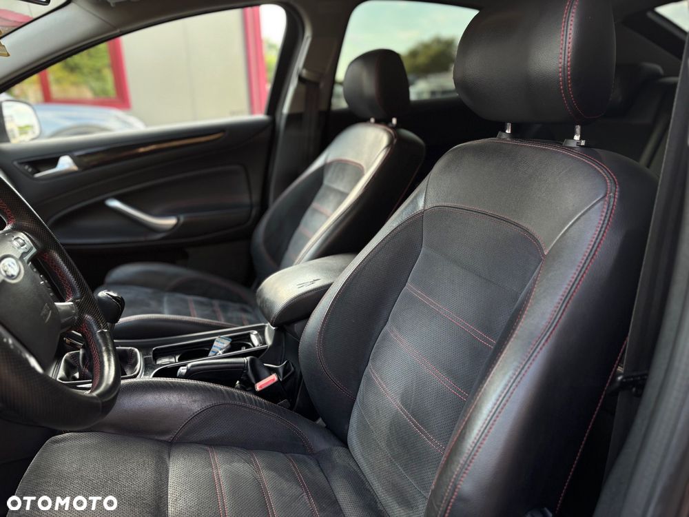 Ford Mondeo 2.0 EcoBoost Titanium S - 15