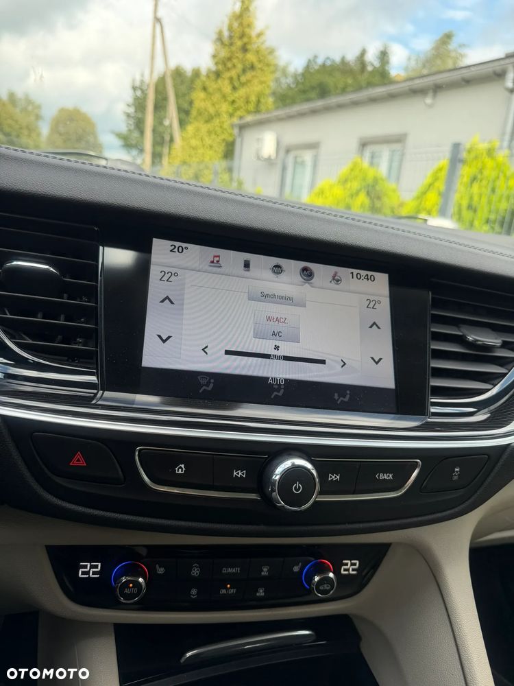 Opel Insignia - 30