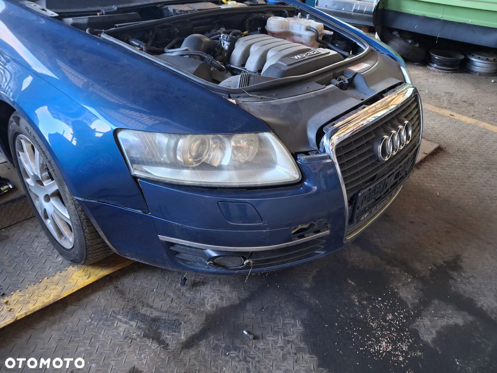 Audi A6C6  zderzak przedni LZ5B z Niemiec - 3