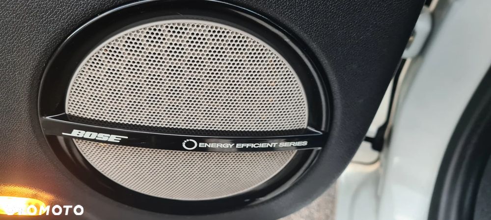 Renault Scenic dCi 110 FAP EDC Bose Edition - 28