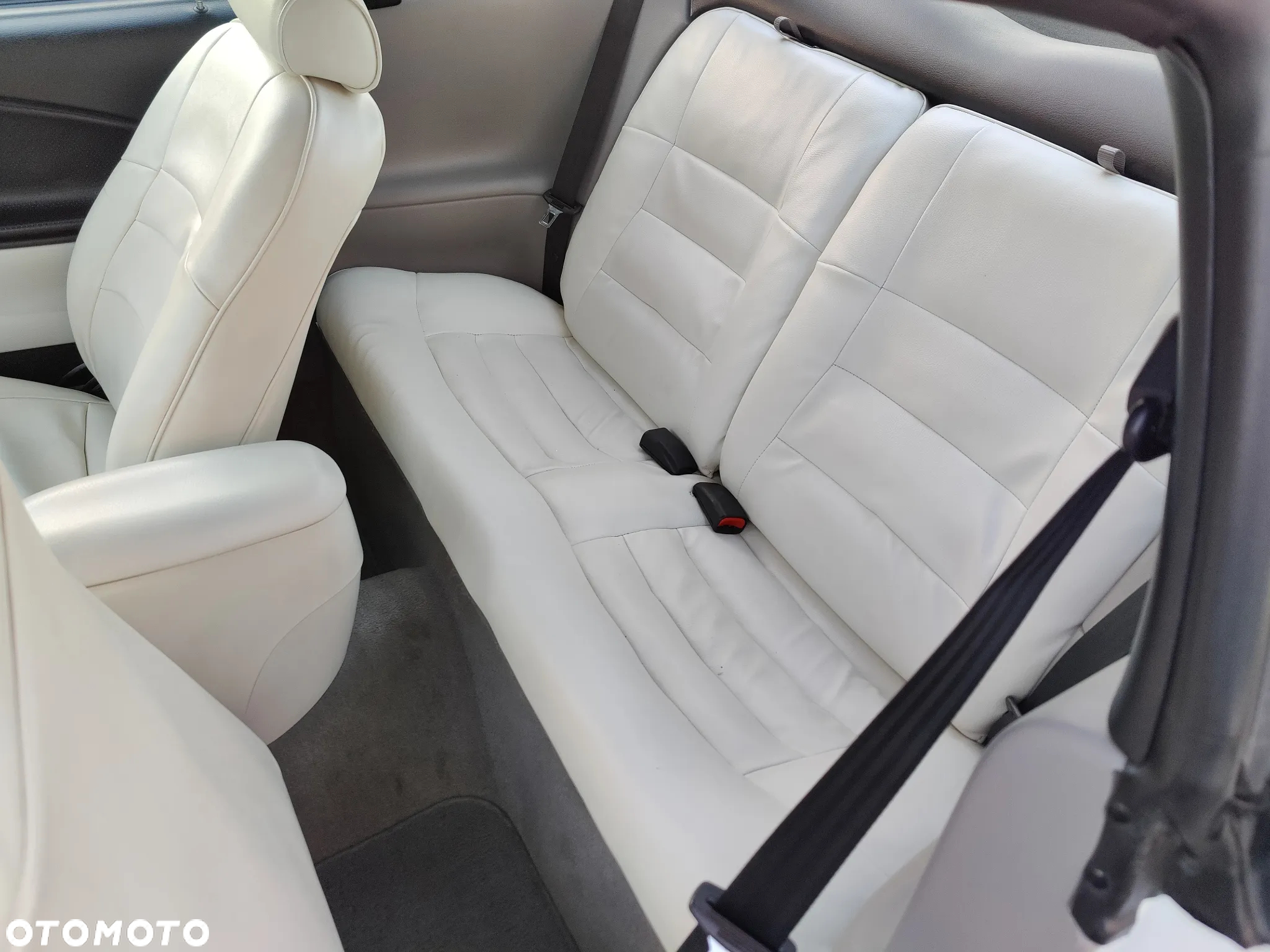 Ford Mustang 3.8 V6 - 5