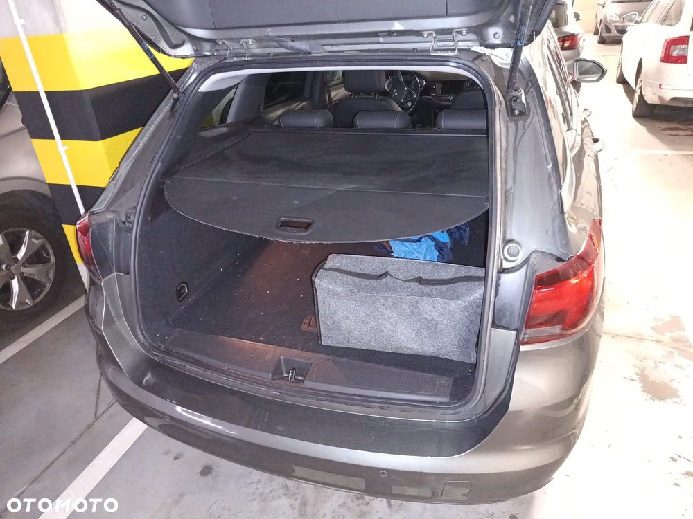 Opel Astra 1.5 CDTI Business Elegance S&S - 2