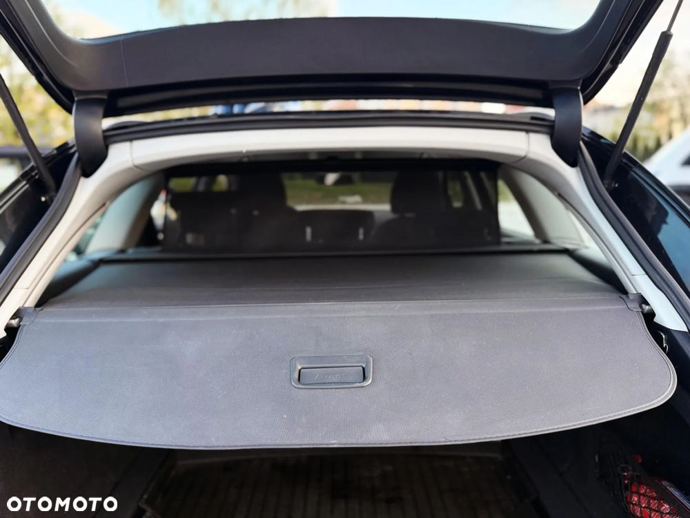 Audi A4 Avant 2.0 TDI - 25