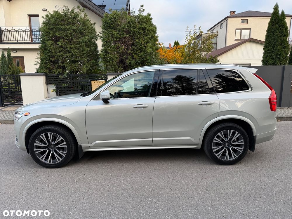 Volvo XC 90 - 8
