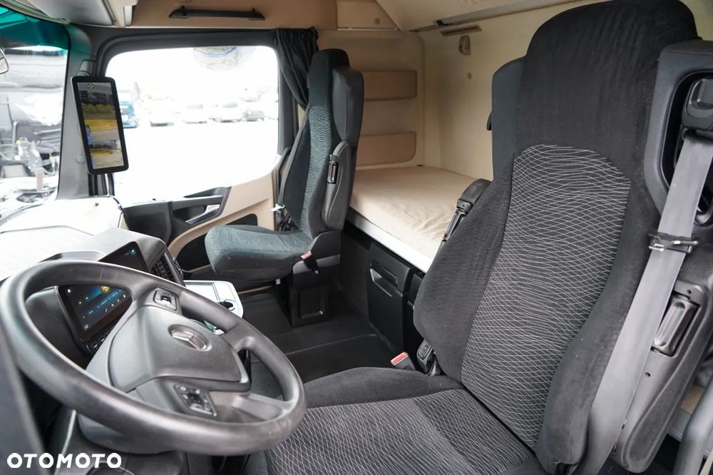 Mercedes-Benz ACTROS 1848 / BIG SPACE / 2021 ROK - 24