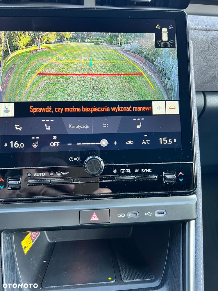 Lexus LBX 1.5 Hybrid Cool - 9