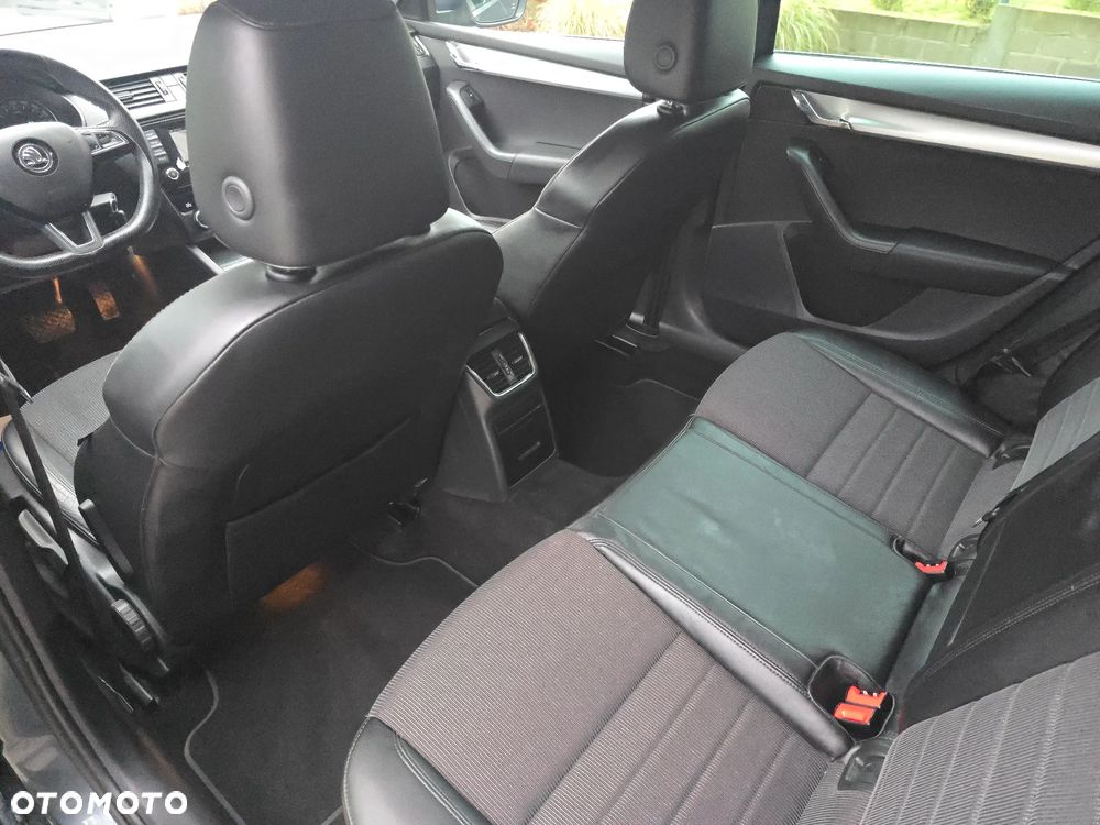 Skoda Octavia 2.0 TDI (Green tec) DSG Joy - 11