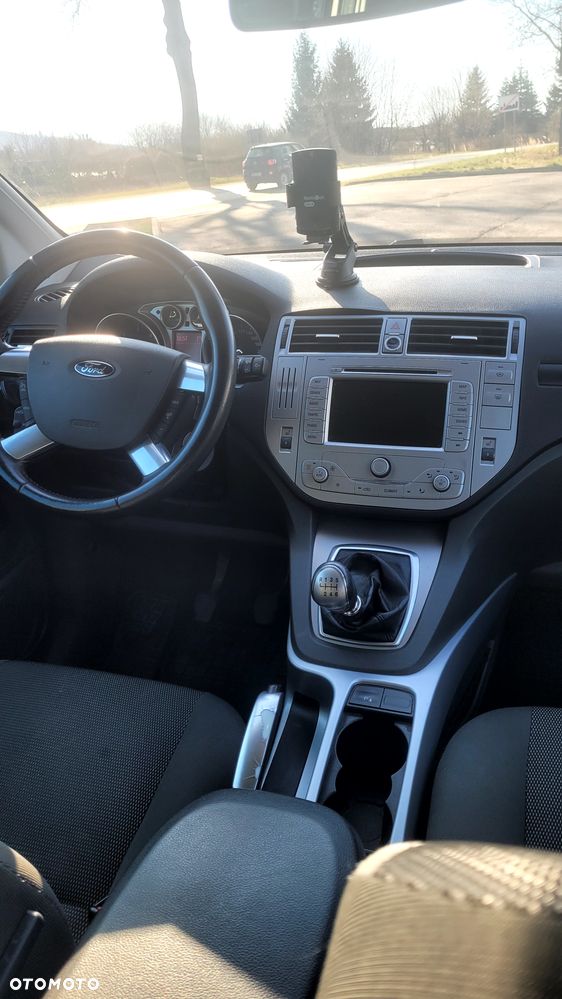 Ford Kuga 2.0 TDCi Titanium - 5