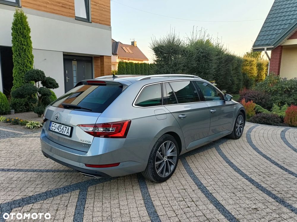 Skoda Superb 2.0 TSI 4x4 L&K DSG - 3