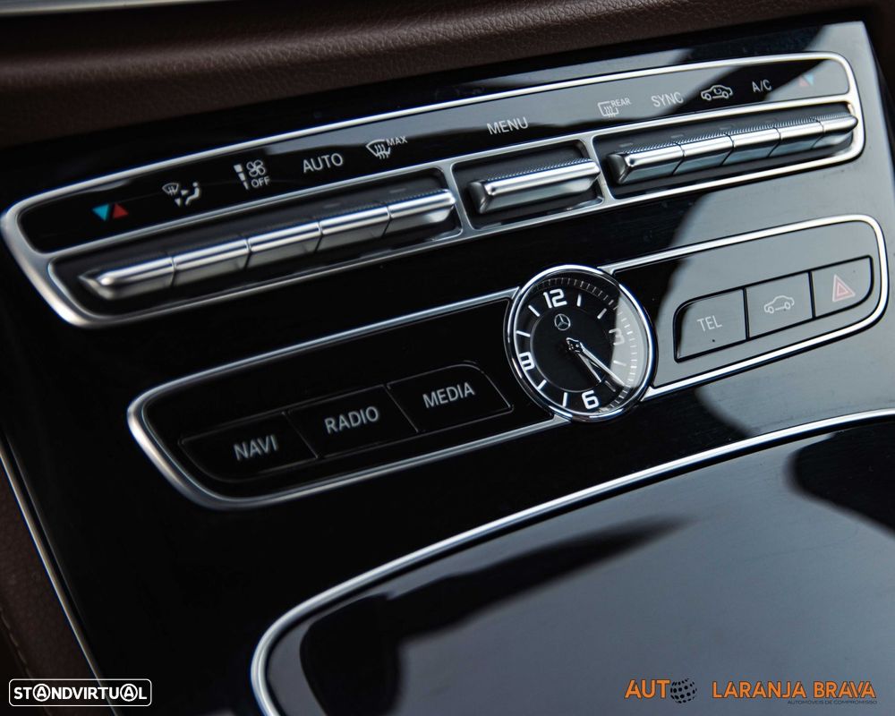 Mercedes-Benz E 220 d Exclusive - 24